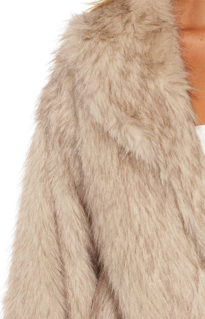 It Girl Sand Faux Fur Jacket - PRE ORDER