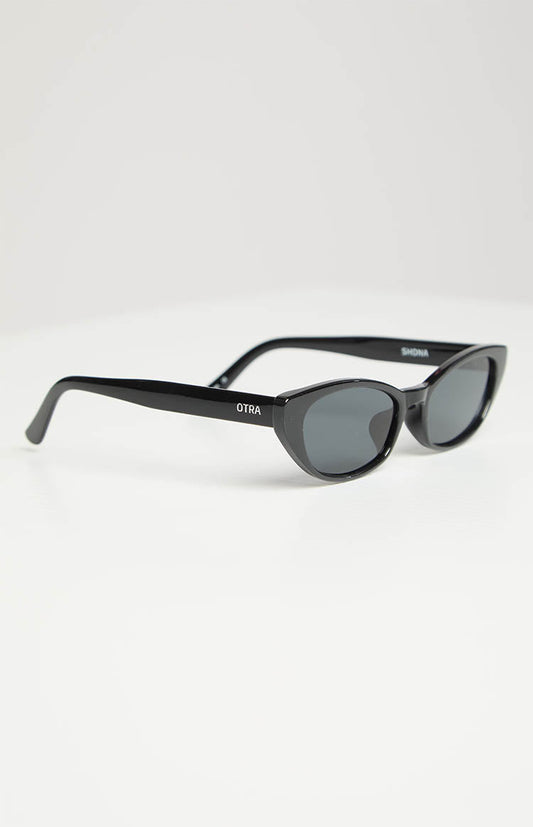 Otra Eyewear Shona Rounded Cateye Sunglasses